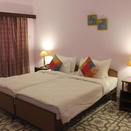 Sankhu Niwas Hotel ไบคาเนอร์ ภายนอก รูปภาพ